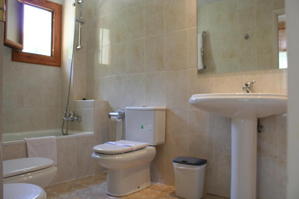 Meson De Salinas Hotell Salinas de Bielsa Rum bild
