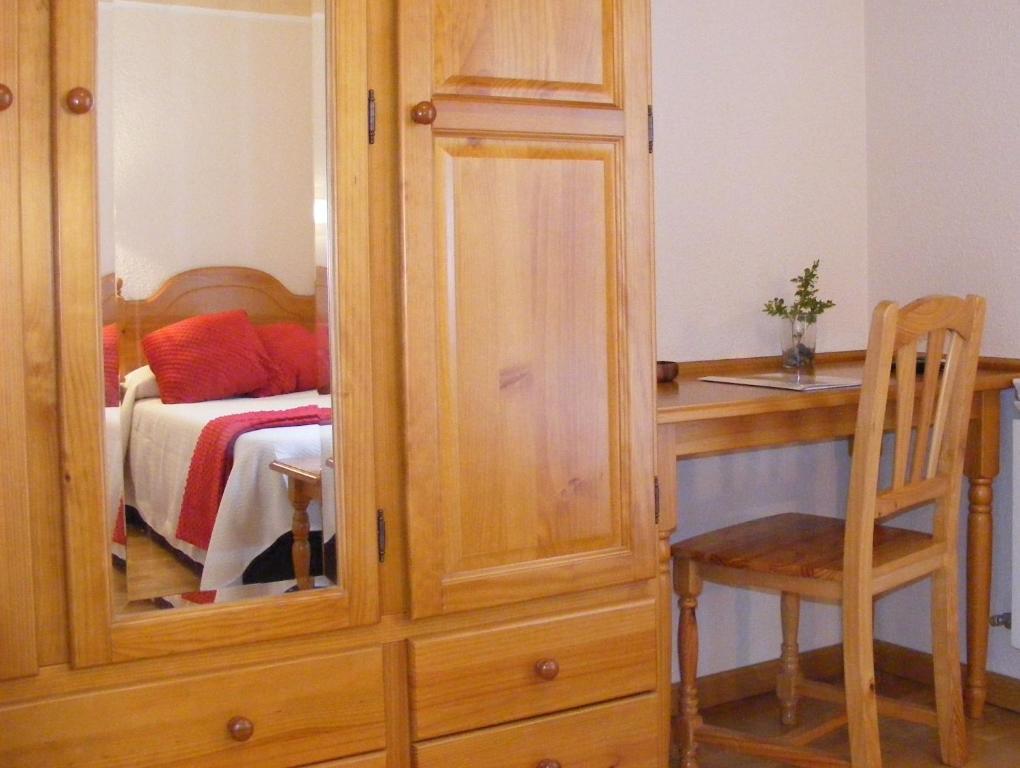 Meson De Salinas Hotell Salinas de Bielsa Rum bild